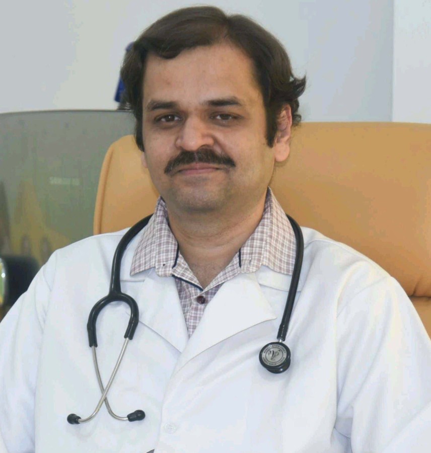 Dr Chandrashekhar  Phadnis